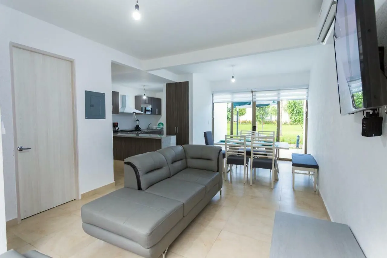 Villa Ana Lucia. Playa del Carmen