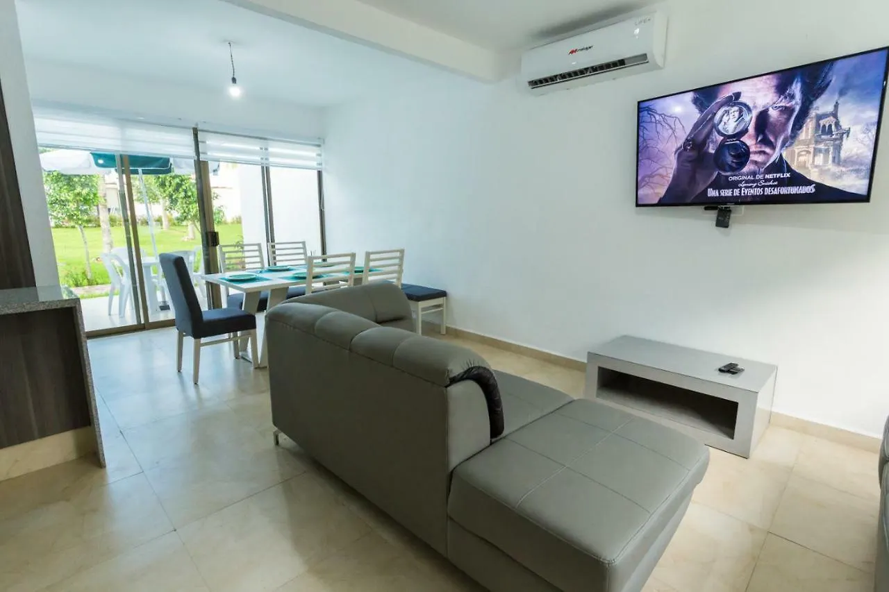 Holiday home Villa Ana Lucia. Playa del Carmen