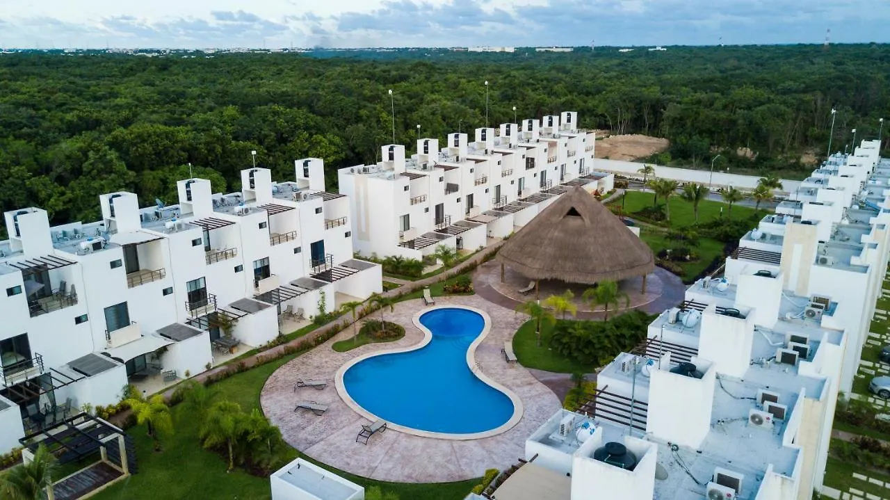 Villa Ana Lucia. Playa del Carmen Holiday home