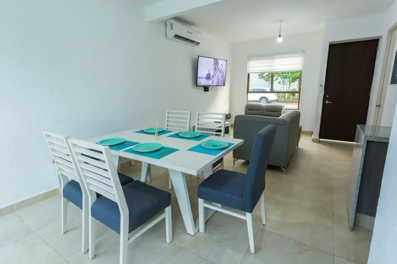 Villa Ana Lucia. Playa del Carmen Mexico