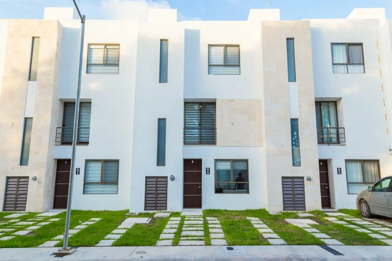 Villa Ana Lucia. Playa del Carmen 0*,